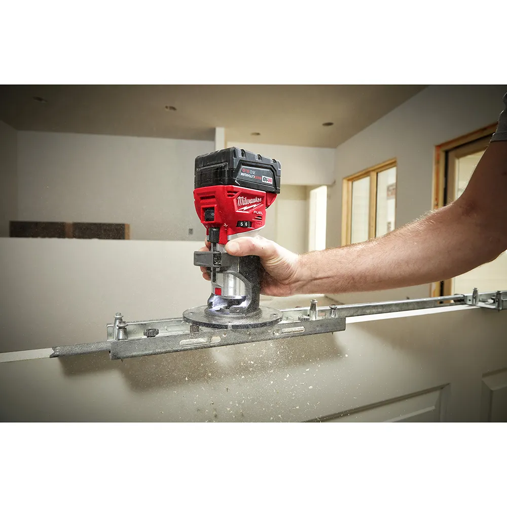 Milwaukee M18 Fuel Compact Router